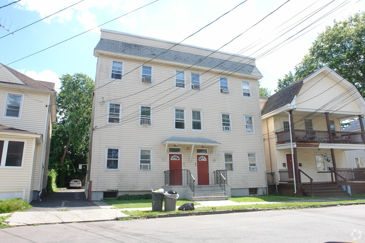 Foto principal - 76-78 W Cherry St