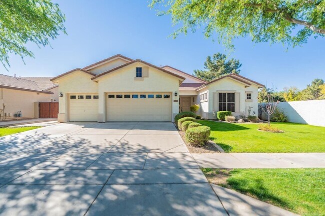 Foto del edificio - 3423 E Page Ave