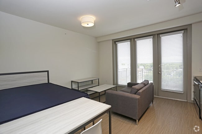 STUDIO - 443SF - SLEEPING/LIVING AREA - 101 Center