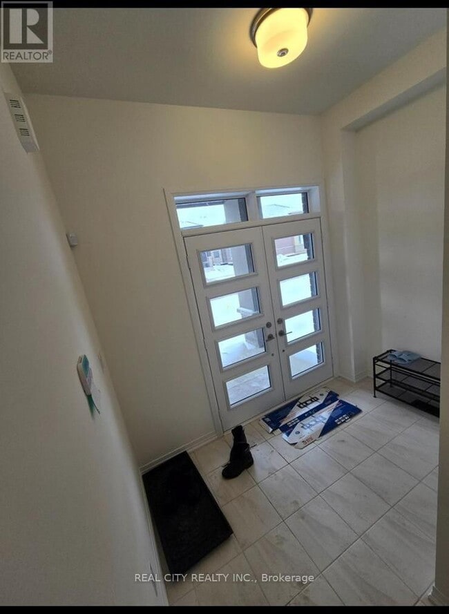 Building Photo - 72 George Brier Dr E