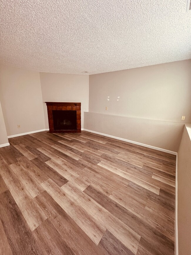 Photo - 3310 Cochran Dr Apartment