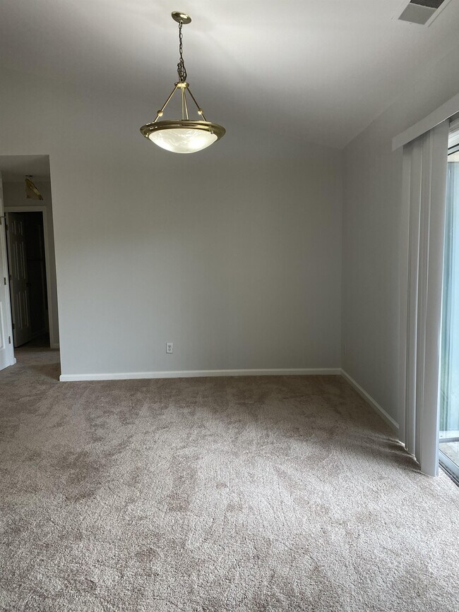 Building Photo - 57 Blacksmith Cir