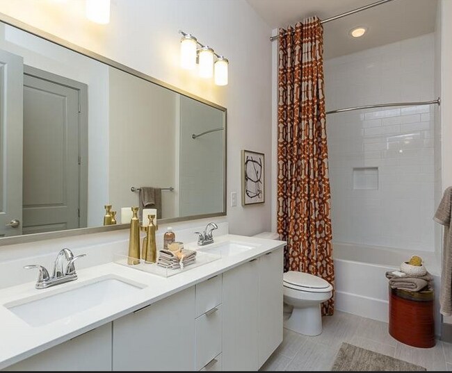 Foto del edificio - 7218 Libby Rd