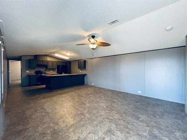Building Photo - 5003 El Sabinal Ln
