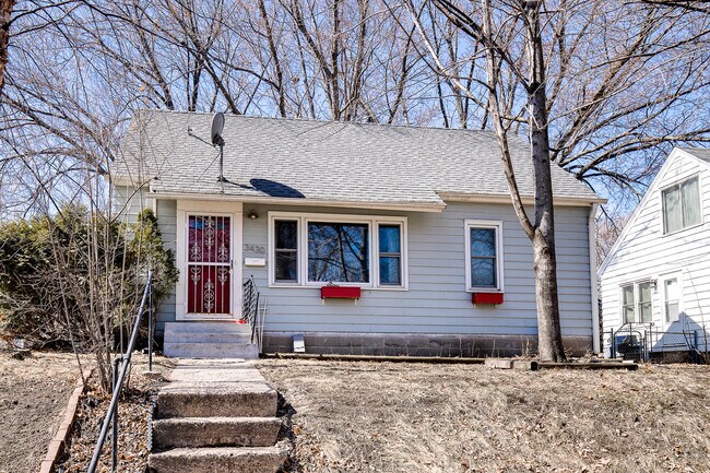 Foto del edificio - 3430 Taylor St NE