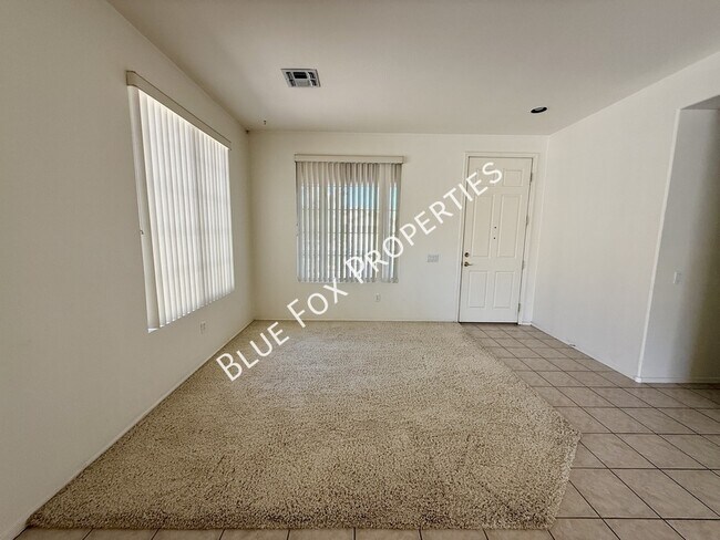 Foto del edificio - 7992 W Cottonwood Wash Wy