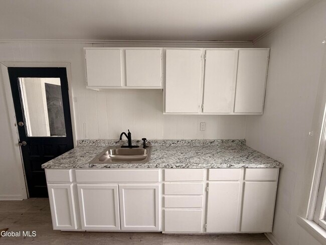 Foto del edificio - 15 James St