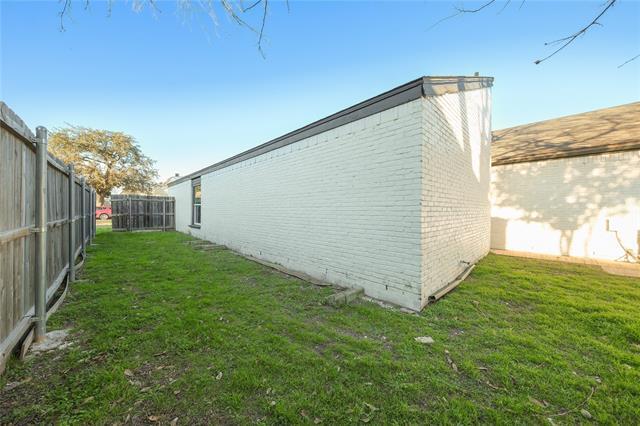 Foto del edificio - 2122 Trellis Pl