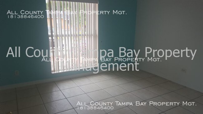 Building Photo - 8905 Bell Crest Ct
