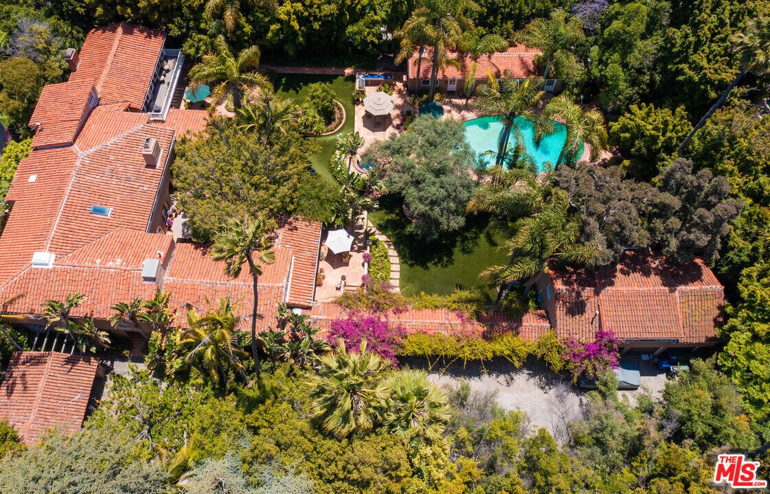 Foto principal - 13664 Sunset Blvd