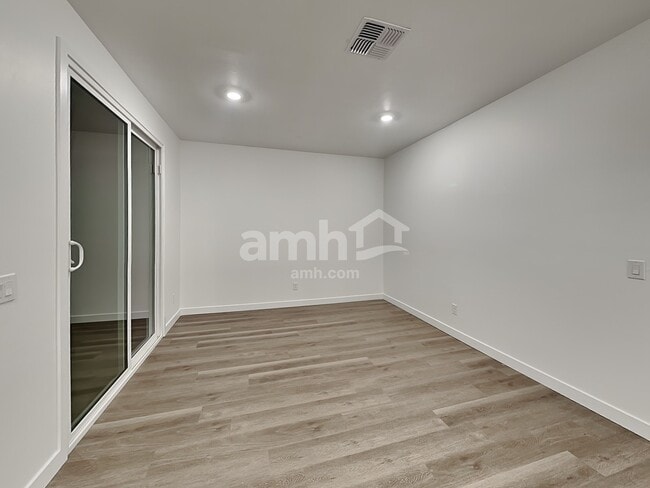 Building Photo - 12323 W Burruel Crk Ln