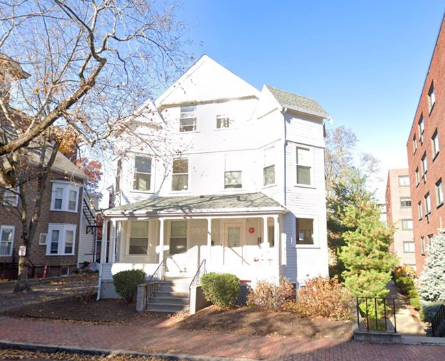 Foto del edificio - 381 Harvard St