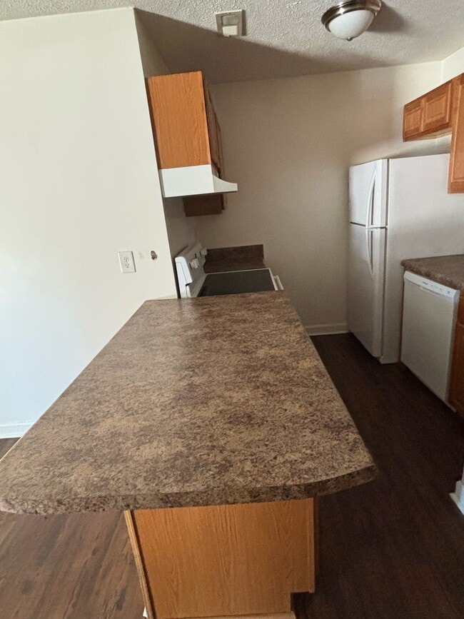 Building Photo - 6408 Starbrook Dr