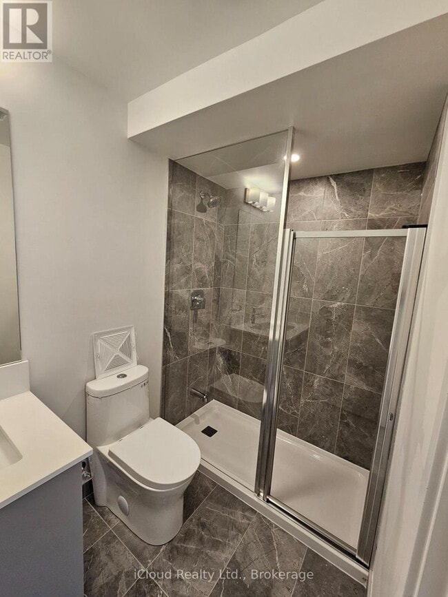 Building Photo - 496 Plains Rd E