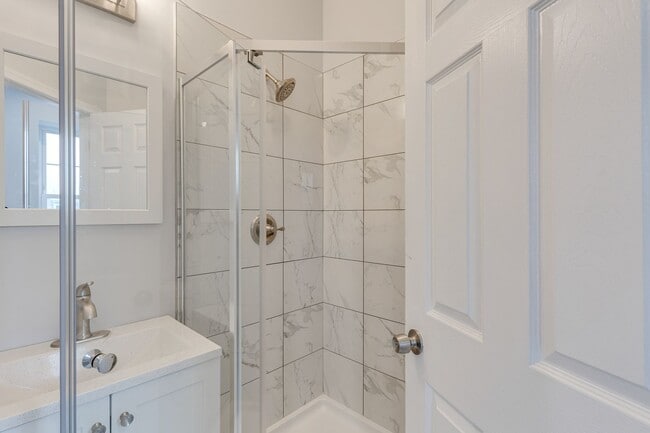 Newly Renovated Temple Apartment - Newly Renovated Temple Apartment