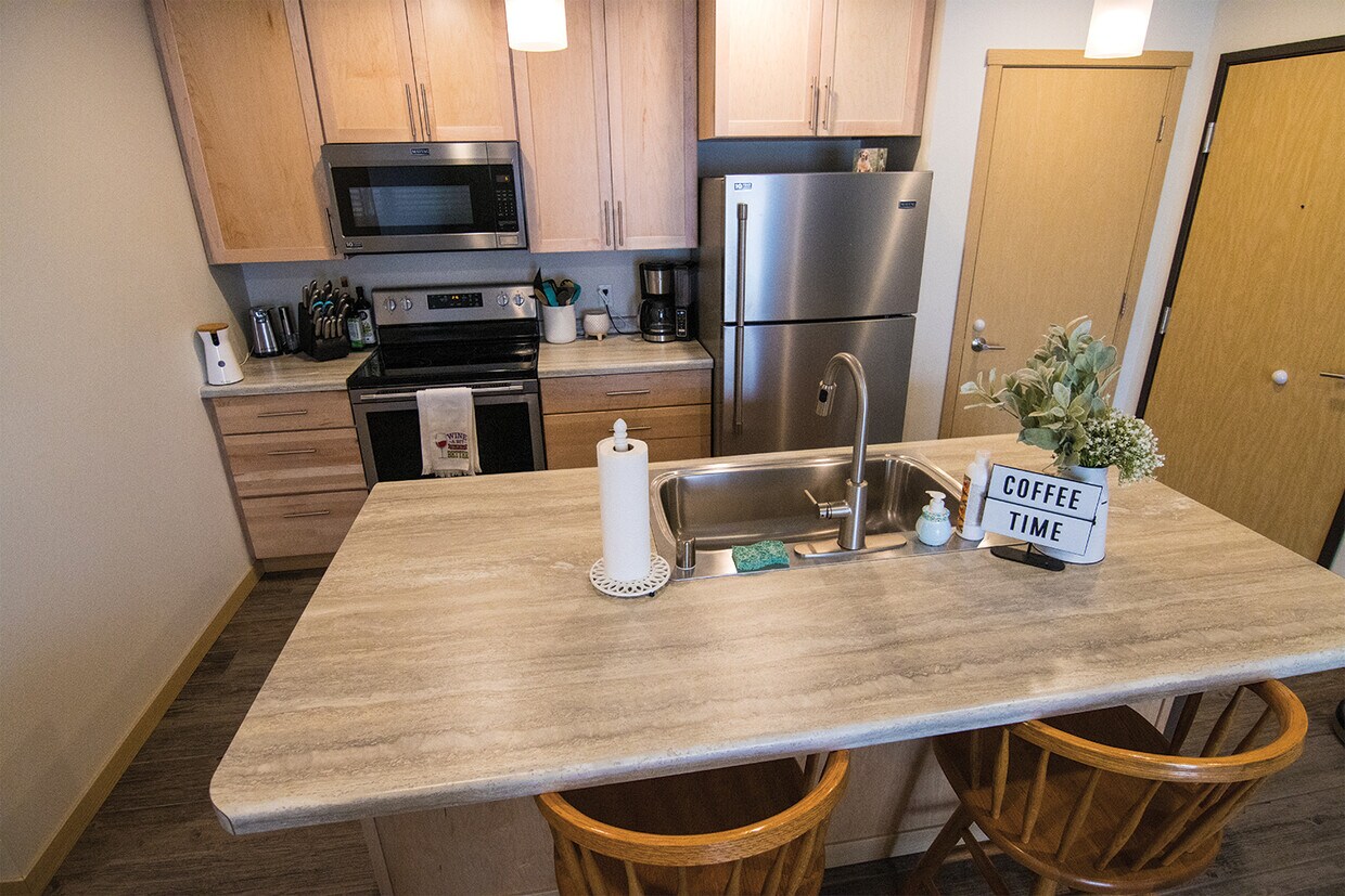 435 Century Pl Unit 202, Onalaska, WI 54650 Apartments in Onalaska