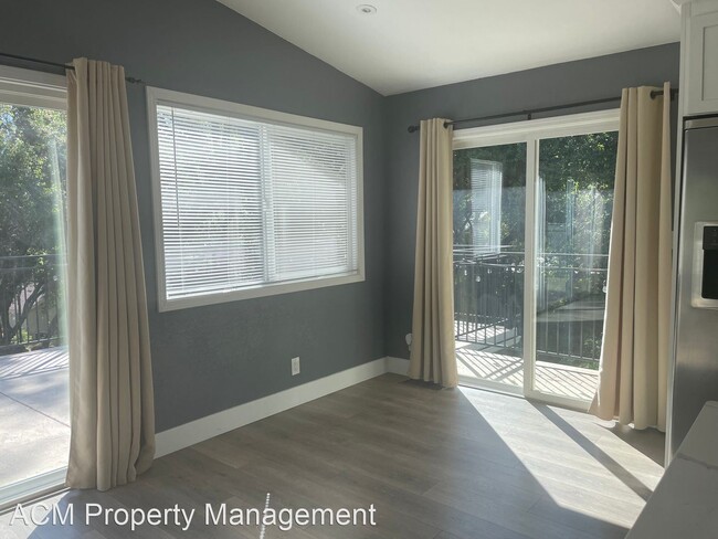 Building Photo - 5 br, 2.5 bath House - 18132 Hummingbird D...