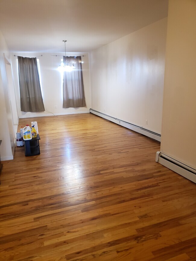 Building Photo - 145 Rockaway Ave