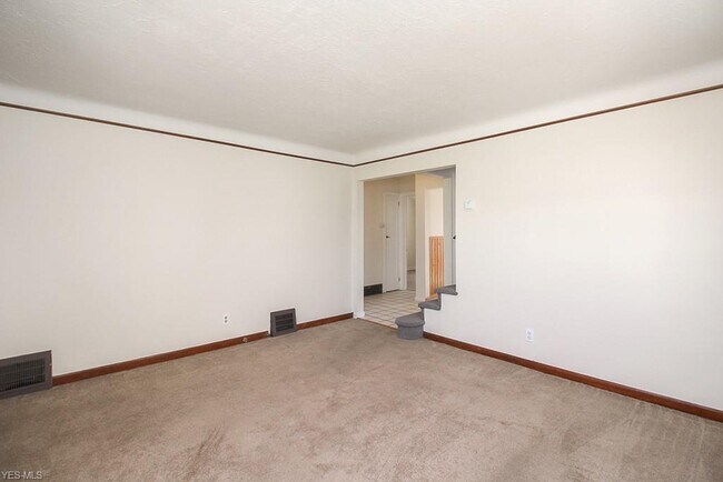 Foto del edificio - 1721 Tuxedo Ave