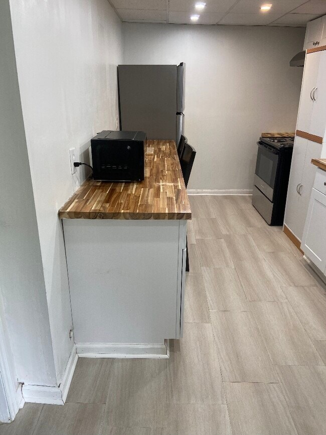Cocina para comer - 3388 Harrison Rd