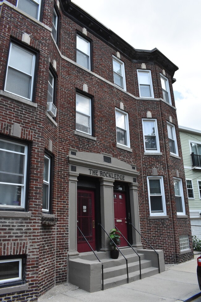 Foto del edificio - 4A Rockledge St