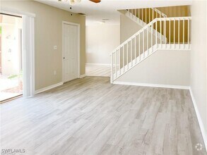 Building Photo - 5230 Cedarbend Dr