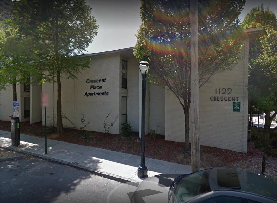 Foto del edificio - 1122 Crescent Ave NE