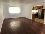 Primary Photo - 103 N Irena Ave
