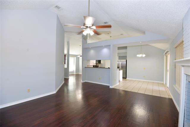 Foto del edificio - 1217 Wild Cherry Dr