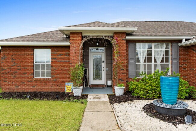 Foto del edificio - 5422 Blue Dog Rd