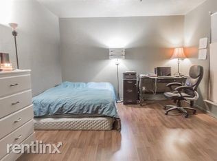 Foto del edificio - 12802 Midway Rd