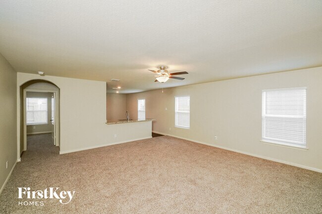 Foto del edificio - 3941 Northaven Trail
