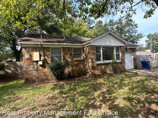 Building Photo - 2 br, 1 bath House - 315 N 41st Street