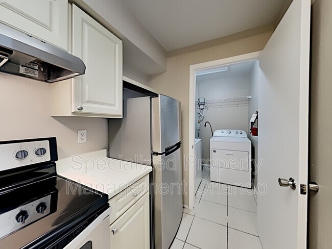 Foto del edificio - 3038 Parkway Blvd