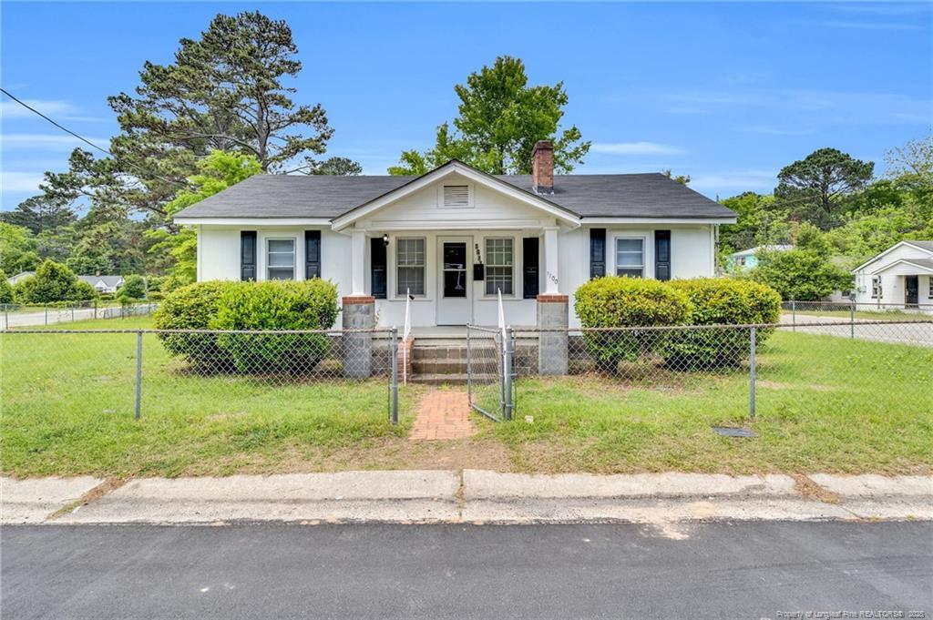 Primary Photo - 1100 Hood Ave