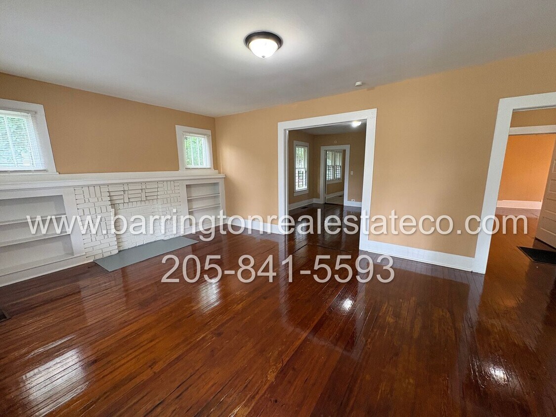 Foto del edificio - 4745 Avenue R