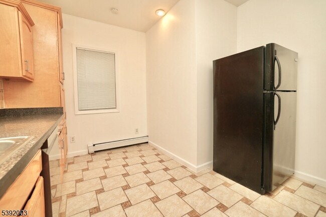 Foto del edificio - 466 Cortlandt St