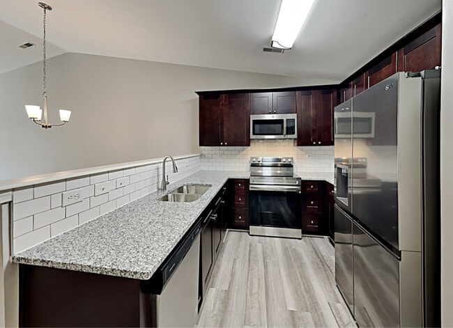 Building Photo - 6301 Ziegler Ln