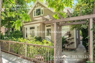 Building Photo - 208 N Canyon Rd