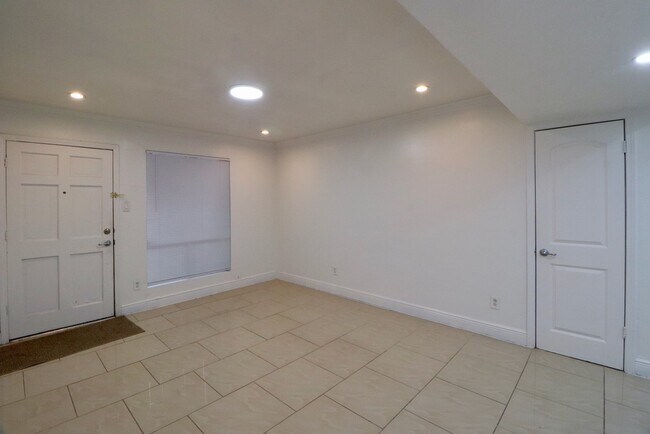 Foto del edificio - 5929 Queensloch Dr