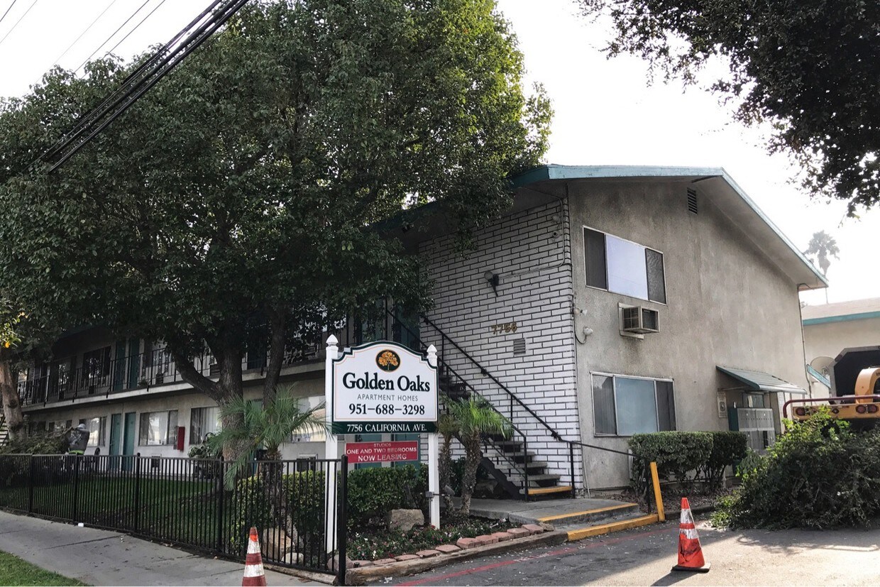 Foto principal - 7756 California Ave