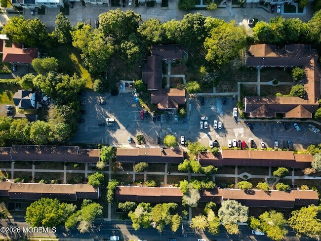 Foto del edificio - 364 Westwood Ave