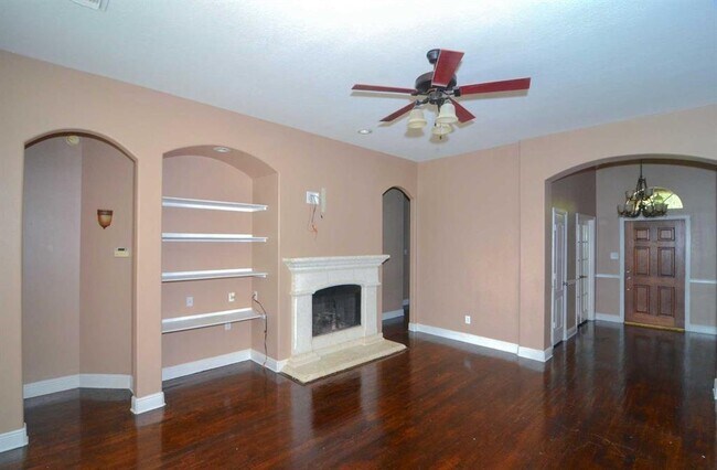 Foto del edificio - 10819 White Oak Creek Ct