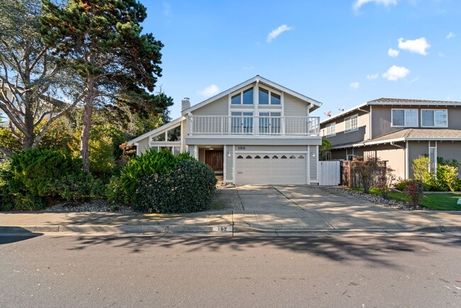 Foto del edificio - Serene Waterfront Home in Foster City