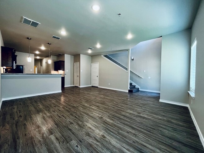 Building Photo - AUGUST MOVE-IN SPECIAL: 4 Private Suites • Walk to Texas Tech • Modern Finishes