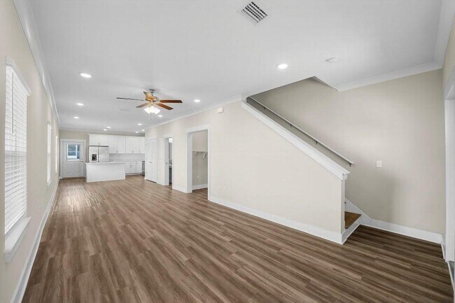 Foto del edificio - 314 Date Palm Ln