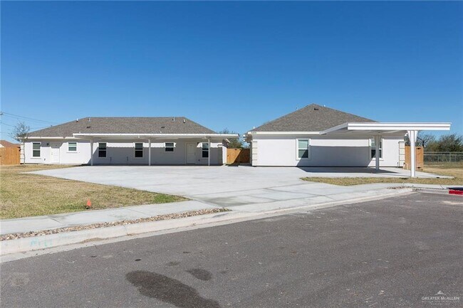 Foto del edificio - 3405 E Zinnia Ave