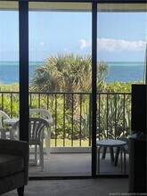 Building Photo - 4250 N Hwy A1A