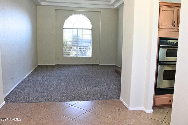 Building Photo - 4632 E Harwell St