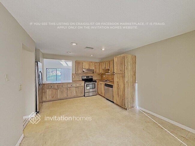 Foto del edificio - 381 Wildwood Ln E